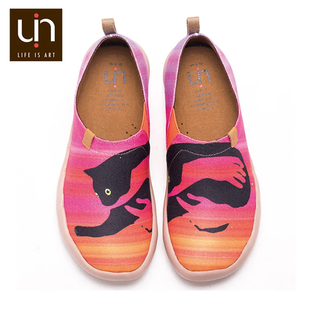 

UIN Painted Fashion Canvas Casual Flats Woman Slip-on Walking Shoes Soft Travel Loafers Ladies Designer Brand Shoes