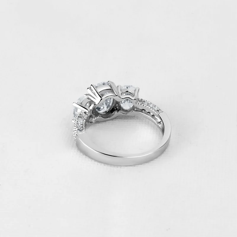 

QYI 2 ct Fashion Ring jewelry Luxury Style 925 Solid Silver Three stones Simulated Diamond Engagement Wedding Rings Women Gift