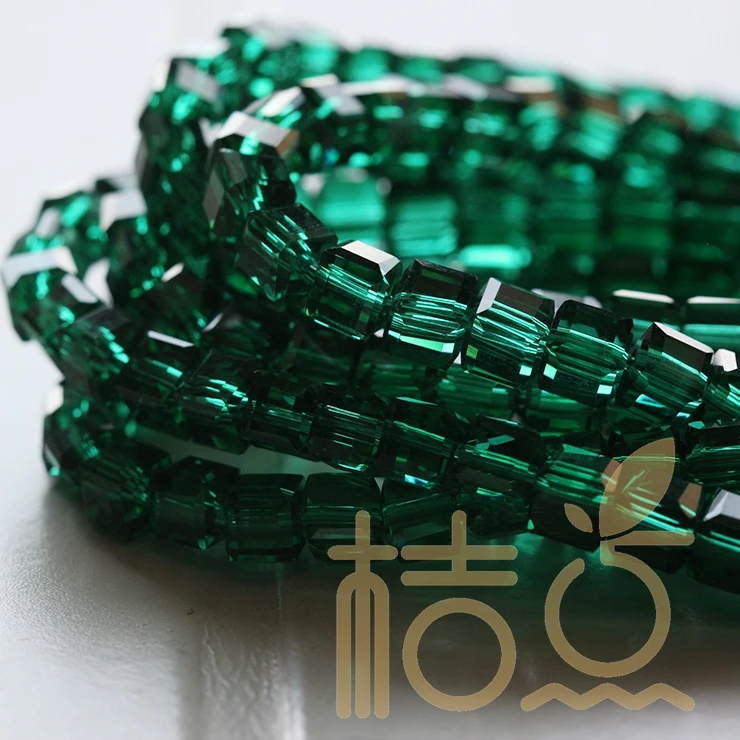 4 мм розовый Цвет квадратный Форма куб из бисера с украшением в виде кристаллов