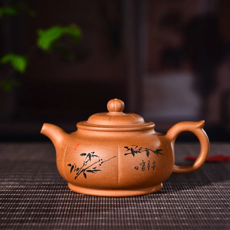 

Yixing Purple Sand Pot Famous Artists Purely Hand-made Raw Mine Downhill Mud Bamboo Flap Pot Kungfu Teapot Tea Set