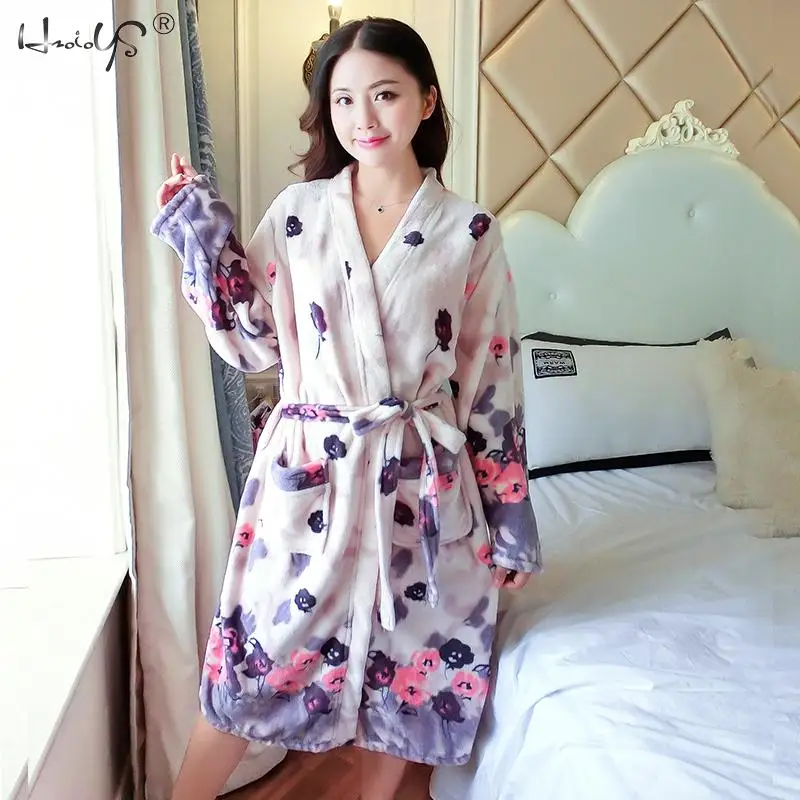 Flannel Bathrobes Women's Cartoon Lovely Thicken Warm Nightgowns Winter Bath robe Women Pajamas Bath Robe Sleepwear