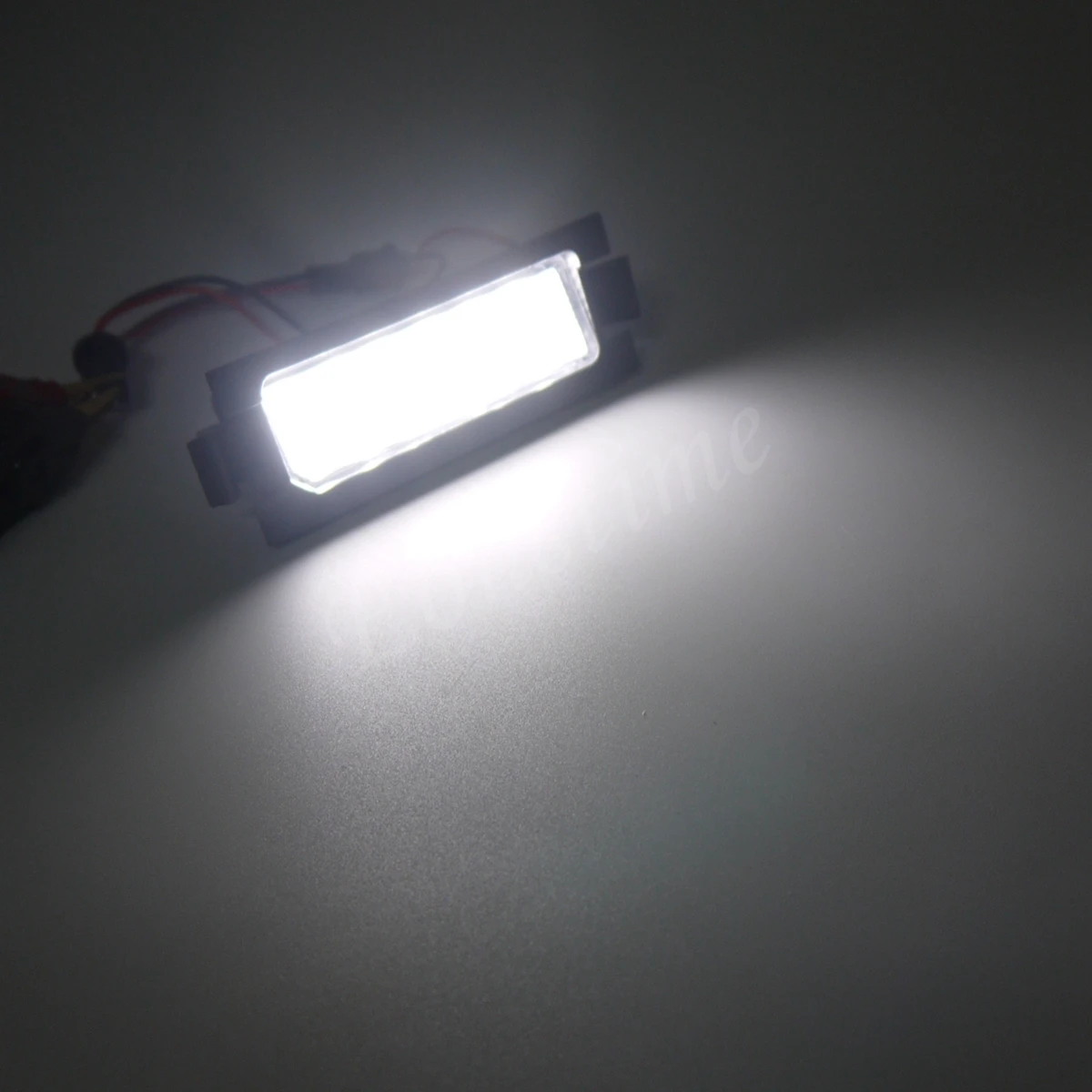 

Eonstime 2pcs Canbus 18SMD Led Number License Plate Light Lamp for Hyundai I30 (GD)2013 2014 2015 Auto Car-styling