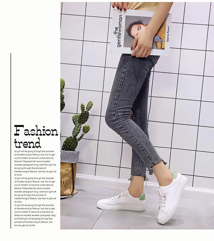Women shoes sneakers Korean version of the round head shallow mouth wild student board shoes pineapple personality women shoes