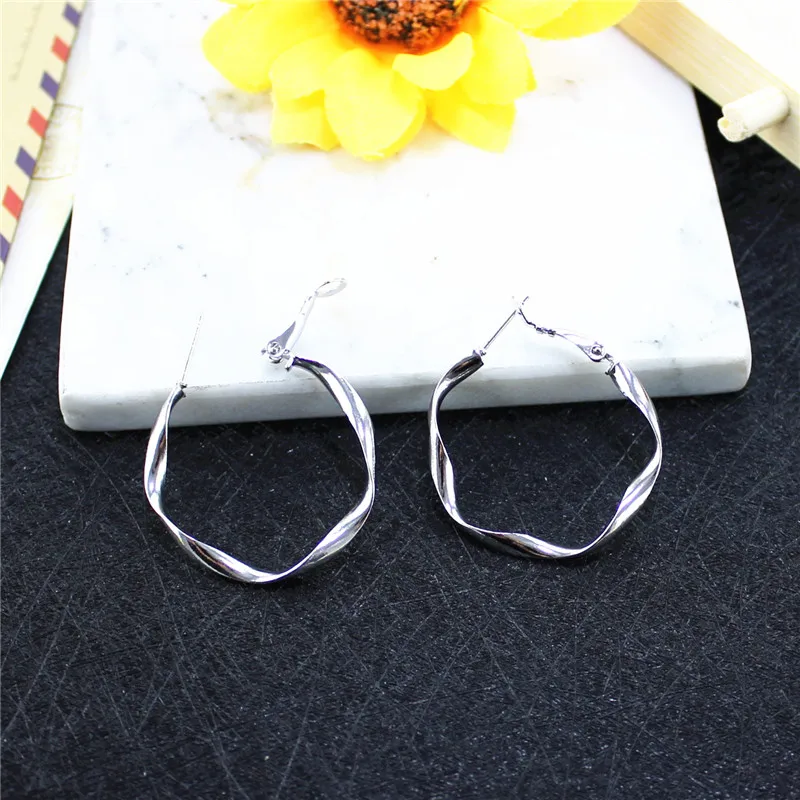 Женские серьги с имитацией под жемчуг XQ белые витые круглые большие в стиле