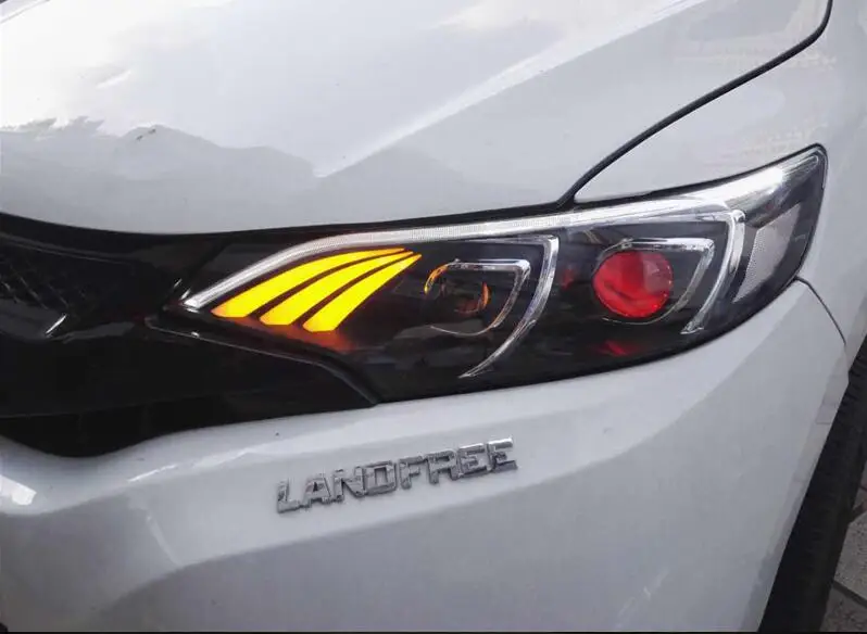 

2Pcs Bumper lamp For Fit Jazz Headlights hid xenon 2014 2015 2016 Head Lamp Bi-xenon Projector LED DRL