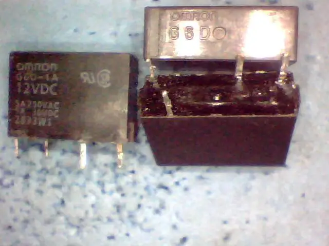 

Relays G6D-1A 12VDC