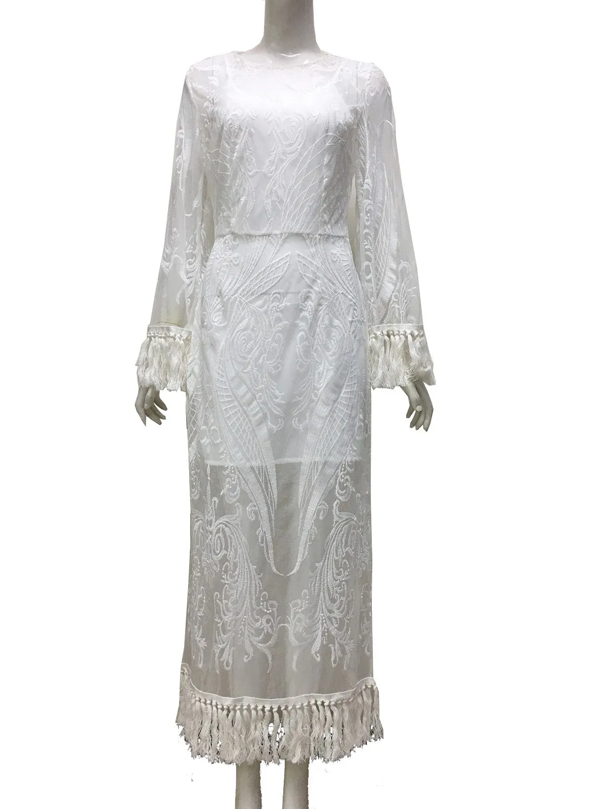 Мода 2019 летнее платье с расклешенными рукавами белое кружевное кисточками