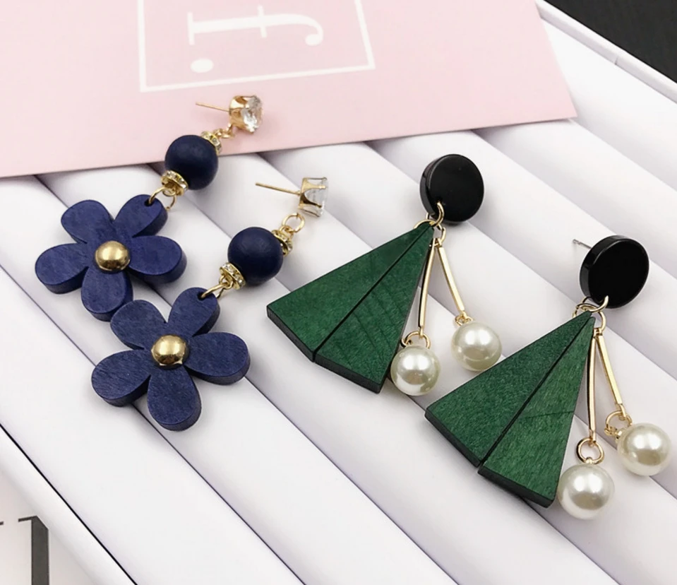 Гиперболические серьги в европейском и американском ретро стиле с новыми