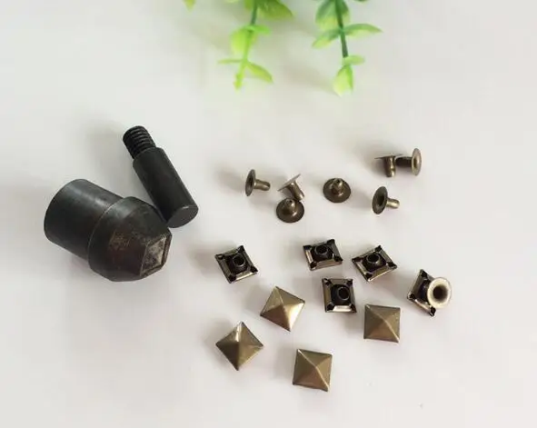 

1000pcs Silver Pyramid Studs Rivet Nailhead Spike Square Leather Craft DIY Rock Punk Rivet with hand press machine Die set