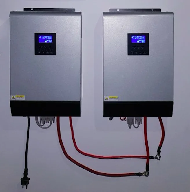 10 кВА/8 кВт Солнечный чистый синусоидальный инвертор Встроенный 2 шт 48V50A ШИМ Солнечный контроллер с AC зарядное устройство для солнечной системы питания