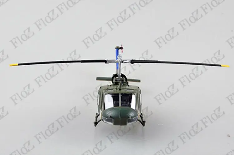 UH-1 Iroquois Huey Вертолет армии США 1967 1/72 летательный аппарат без литья под давлением easy model