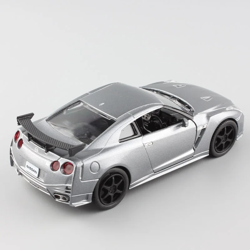 1:36 Масштаб Мини Nissan GTR R35 Skyline GT-R супер Спортивные Гонки металлическая литая модель автомобиля игрушка авто для детей мальчик миниатюры