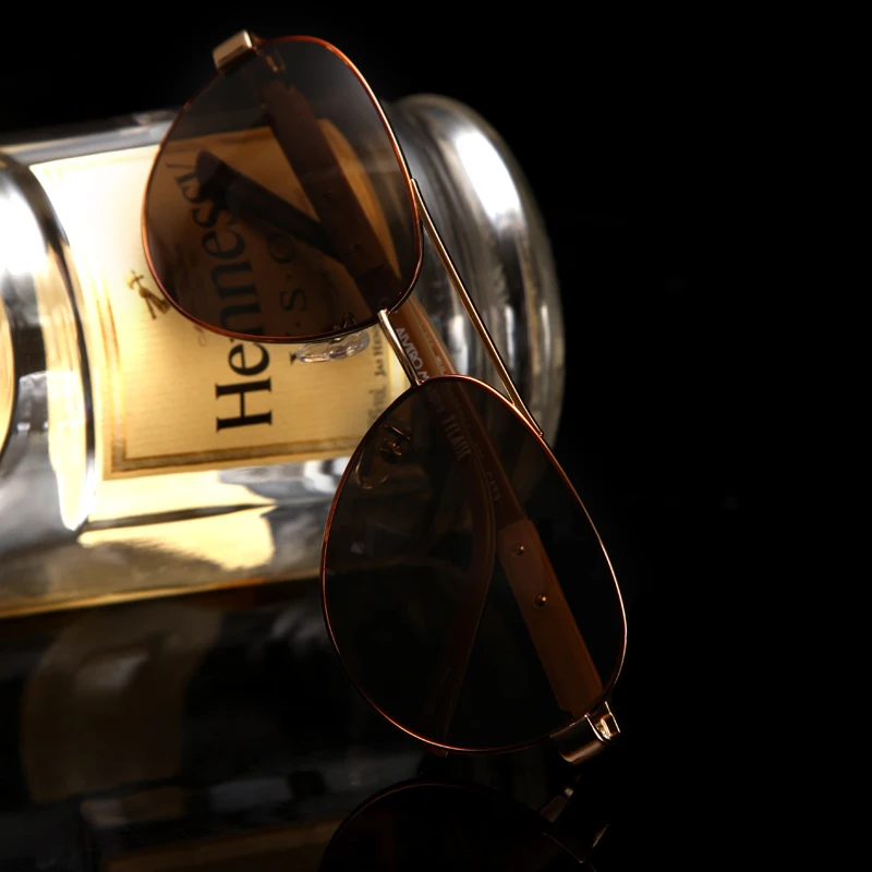 

Eyewear 2018 Sunglasses Women Luxury Designer Sun Glasses Genuine Leather Unique Style Goggles Ladies Oversize Eyeglasses MK0239