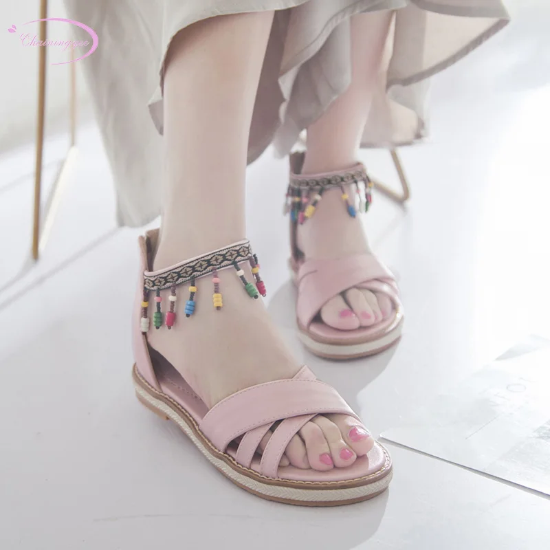 Богемные стильные удобные летние сандалии модные женские босоножки на плоской