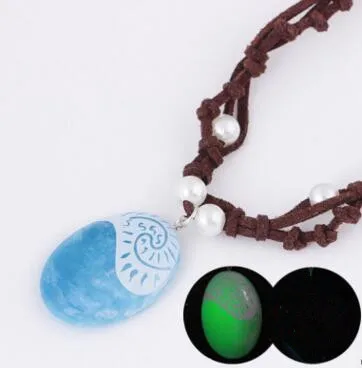 Green LED Светодиодный фильм vaiana Моана принцесса из плетеной кожи, ручной работы веревка ожерелье подвеска Косплей модель фигурка игрушка для детей - Цвет: Green LED