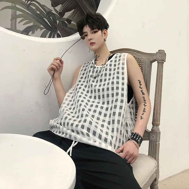 

M-XL!!Summer two-piece loose sleeveless T-shirt tide brand men's plaid bottoming vest thin.