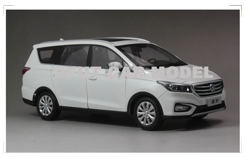 Литая 1:18 модель игрушечного автомобиля из сплава CS75 MPV Детские Игрушечные Машинки оригинальные авторизованные подлинные детские игрушки
