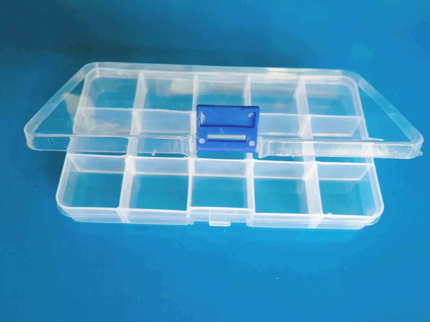 

New 15 Slots Plastic Adjustable Jewelry Beads Storage Boxs Craft Organizer Case