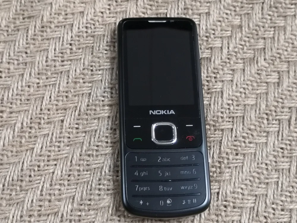 Разблокированный Nokia 6700C 6700 классический 2,2 дюймов 5MP камера Ruissian/арабский клавиатура Поддержка Восстановленный мобильный телефон
