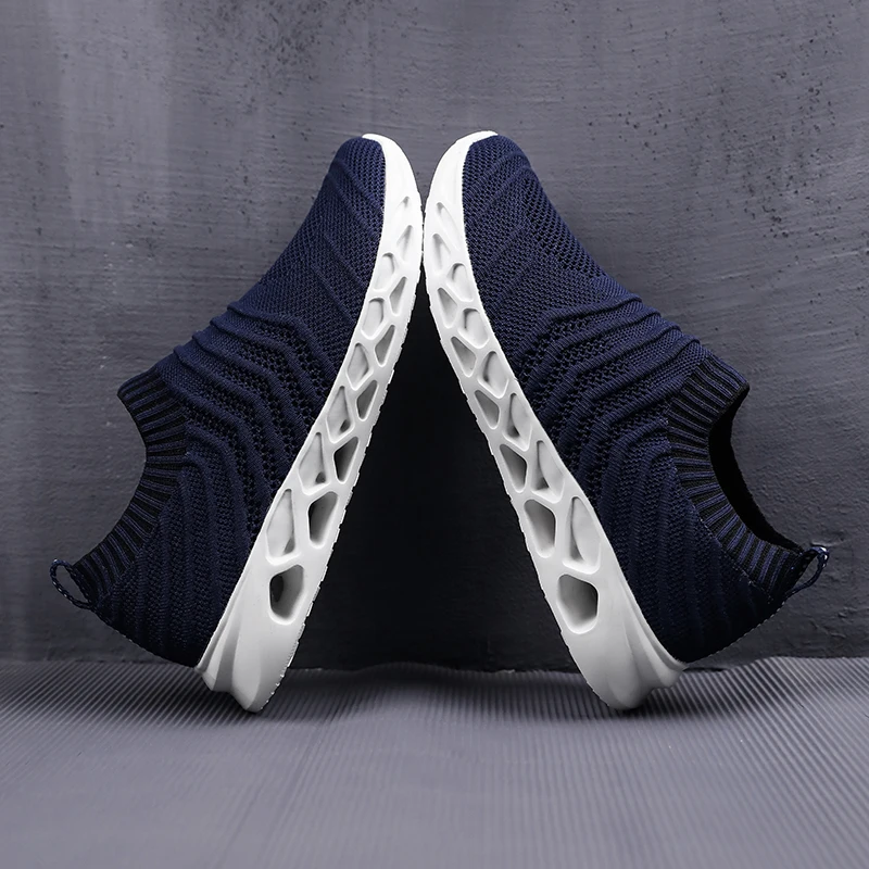 Zhengou Man Light по большим размерам Flyknit захватывающий от уличной обуви без шнуровки