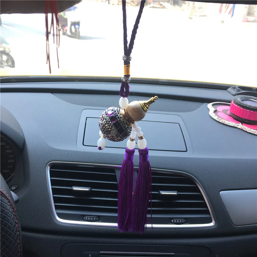 

New High Grade Women Car Perfume Seat Automotive Styling Pendant Diamond Gourd Car Ornaments This is an empty bottle
