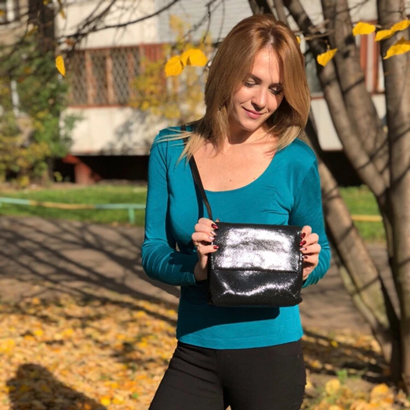 Сумка-мессенджер ZROM из натуральной кожи серебристая мягкой коровьей | Багаж и