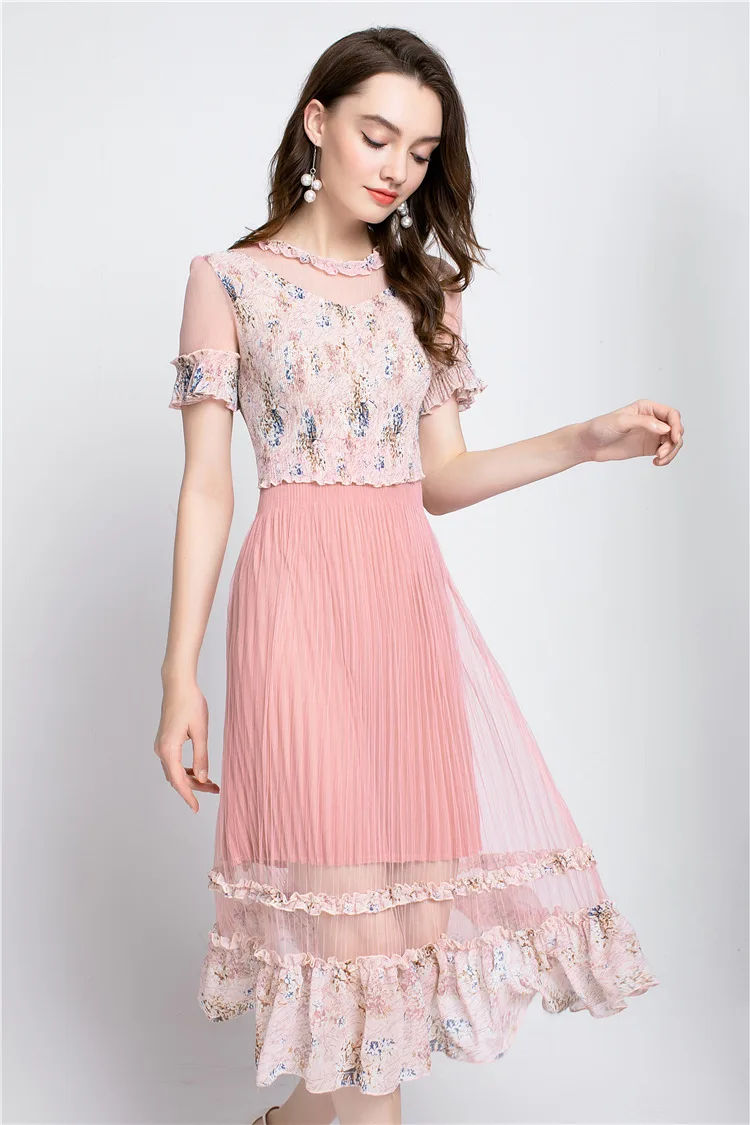 

Spring and Summer New Simple and Elegant End-mounted Horns Floral Cut Mesh Dress Jianing