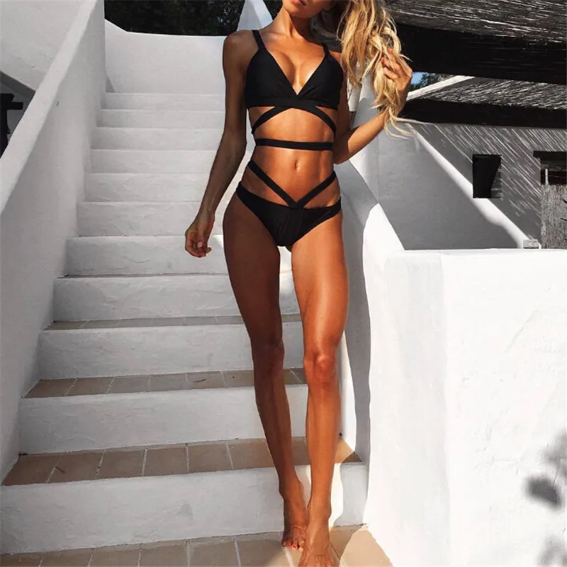 Женский черный комплект бикини с пуш апом пикантный бандажный купальный костюм