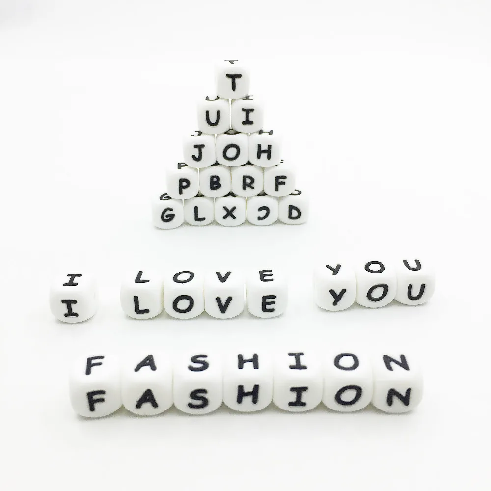 Силиконовые бусины с буквами алфавита. Не содержит Бисфенол А незакрепленные