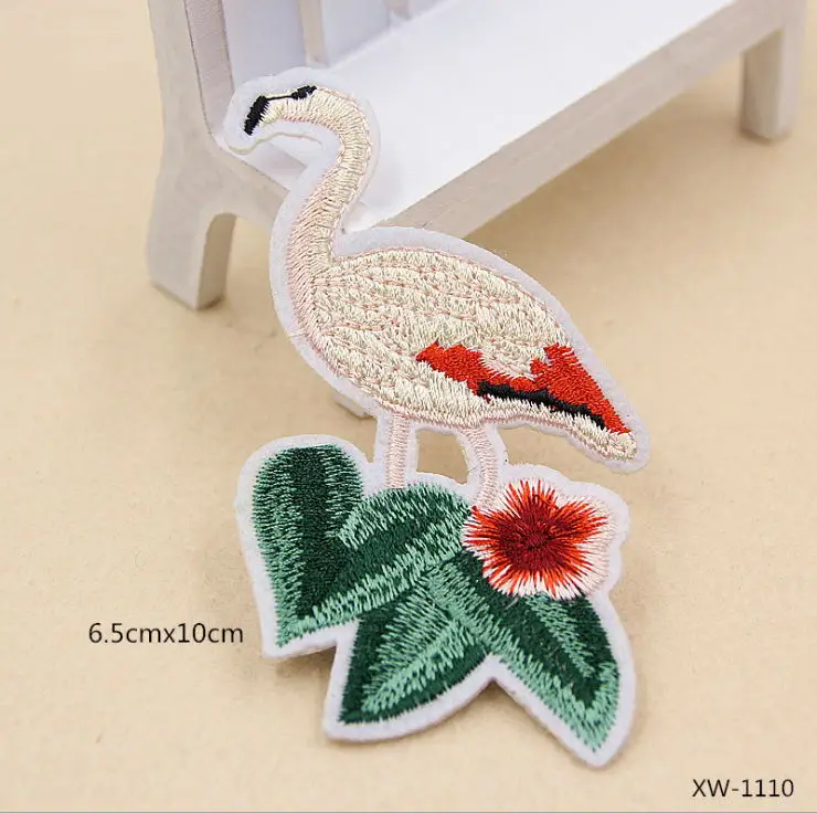 Новое поступление 10 шт. птицы с вышивкой героев мультфильмов нашивки в виде