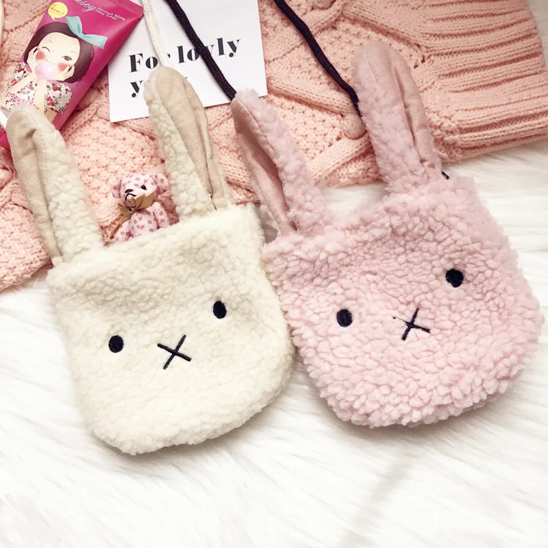 Monsisy зимняя сумка с вставкой из шерсти для девочек наплечная мультяшным 3D Розовый