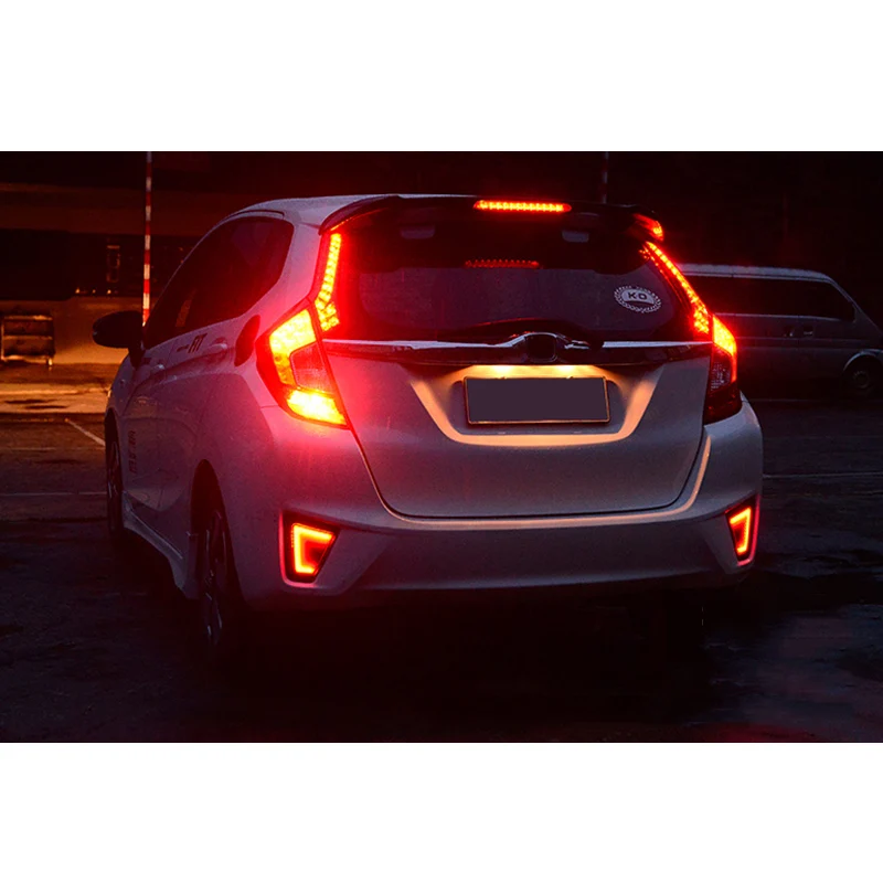 

1 Pair LED Taillight Low Comsumption Easy Installation for Driving Safety TD326