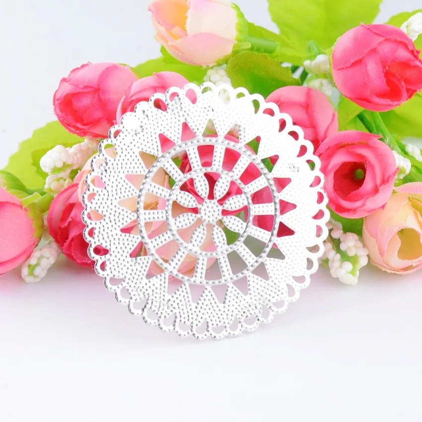 

Бесплатная доставка, 5 шт. коннекторы «филигрань», украшения, круглые, серебристые, полые, подарочные украшения, сделай сам, 5,5 см Dia. F0446