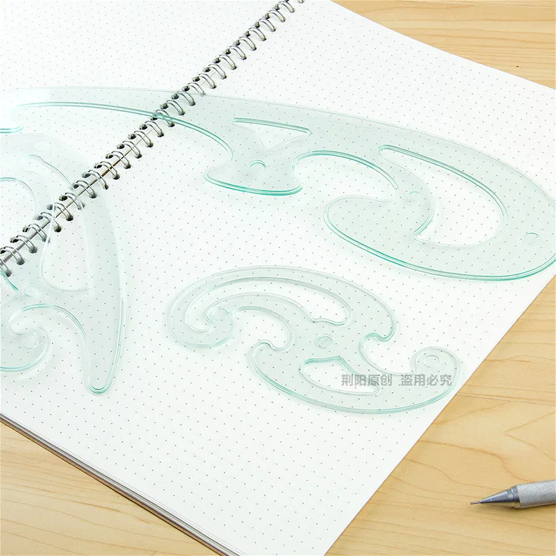 Бабочка 361 # линейка облако из трех частей изогнутые линейки анимационный дизайн