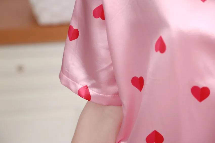 Женский пижамный комплект Foply All Above Love Heart с футболкой и шортами разноцветная