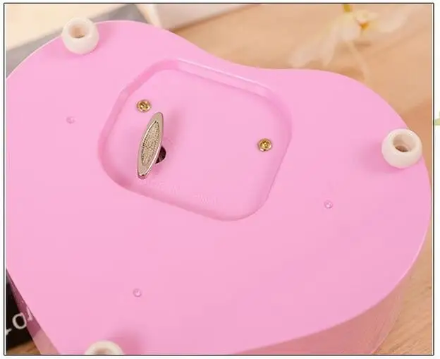 Музыкальная шкатулка для девочек креативная музыкальная в форме сердца танцев