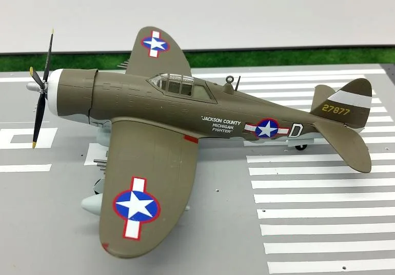 

TRUMPETER 1:72 P47D lightning fighter model for World War II Static plane model