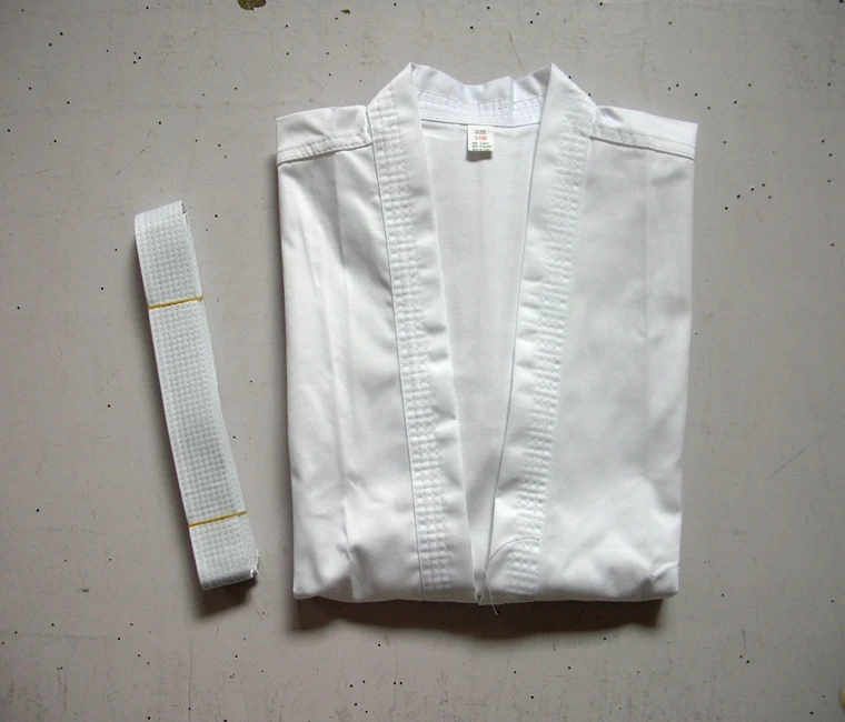 Высокое качество хлопок каратэ тренировочная форма для мужчин и женщин