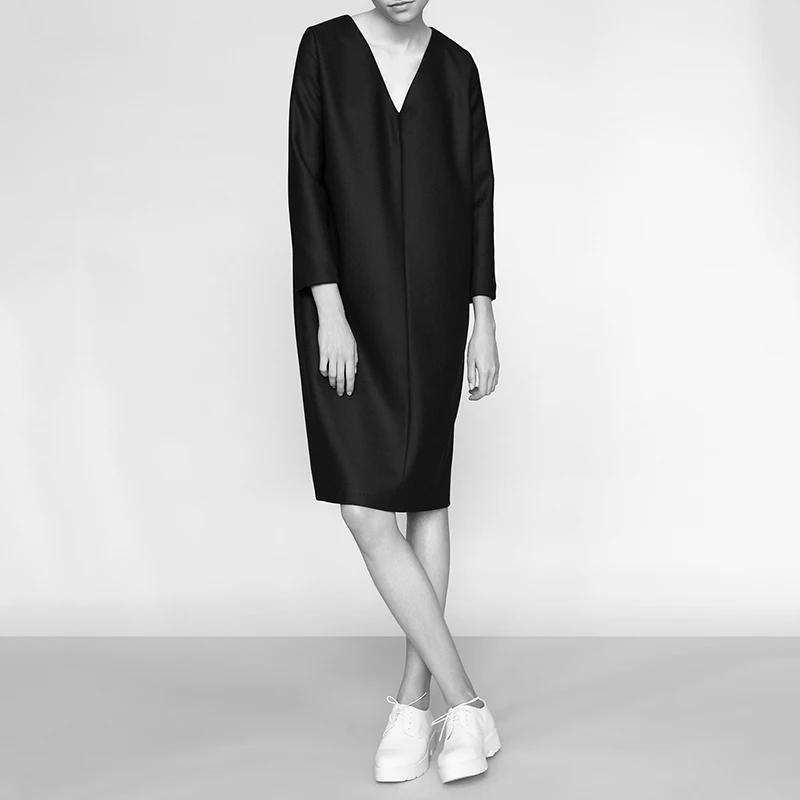 TWOTWINSTYLE платье с v образным вырезом женское длинным рукавом и карманом