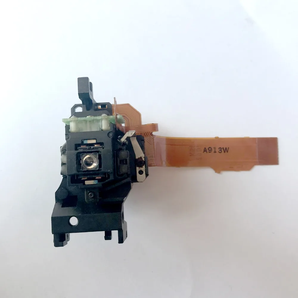 

Новый и оригинальный объектив Gamecube NGC