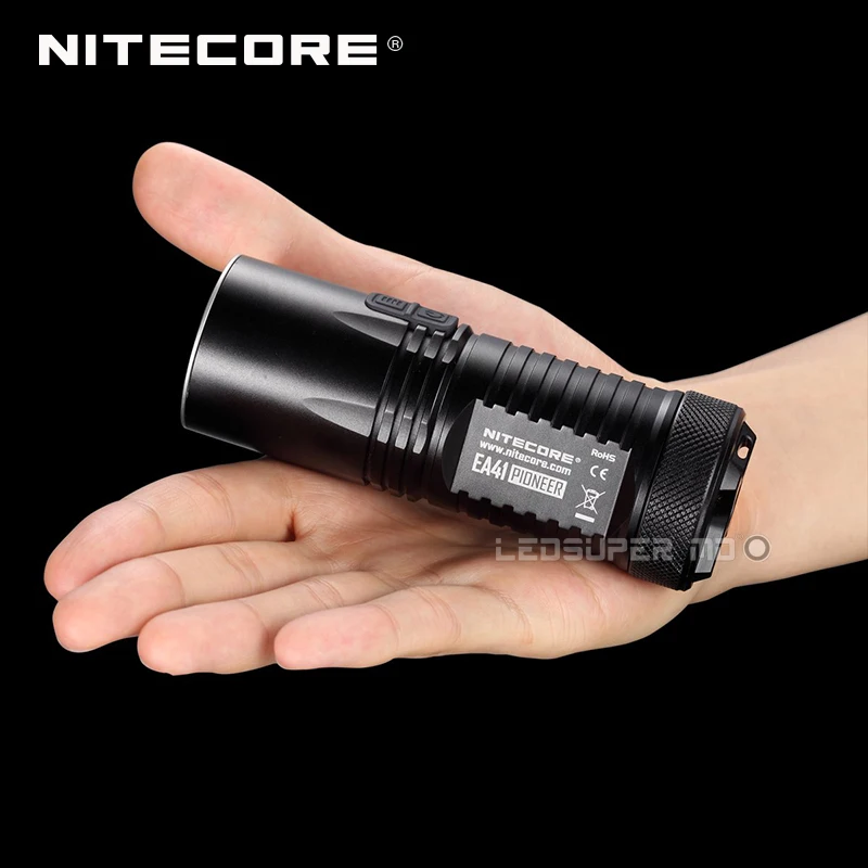 Версия проводника серии Nitecore EA41 CREE XM-L2 U2 светодиодный фонарик 1020 люмен Advance 4* AA портативный прожектор