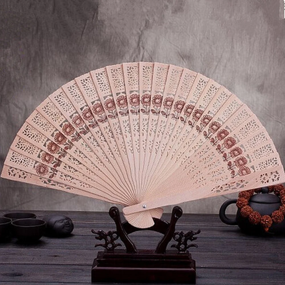

personalise Silk screen Wedding favors 200pcs / lot silk fan Chinese carved folding fragrance wood hand fan wedding fan