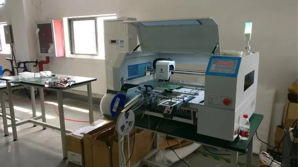 CHM-T530P4 (4 головки 30 кормушек) CHMT530P4 настольная SMD SMT машина для отбора и установки CL