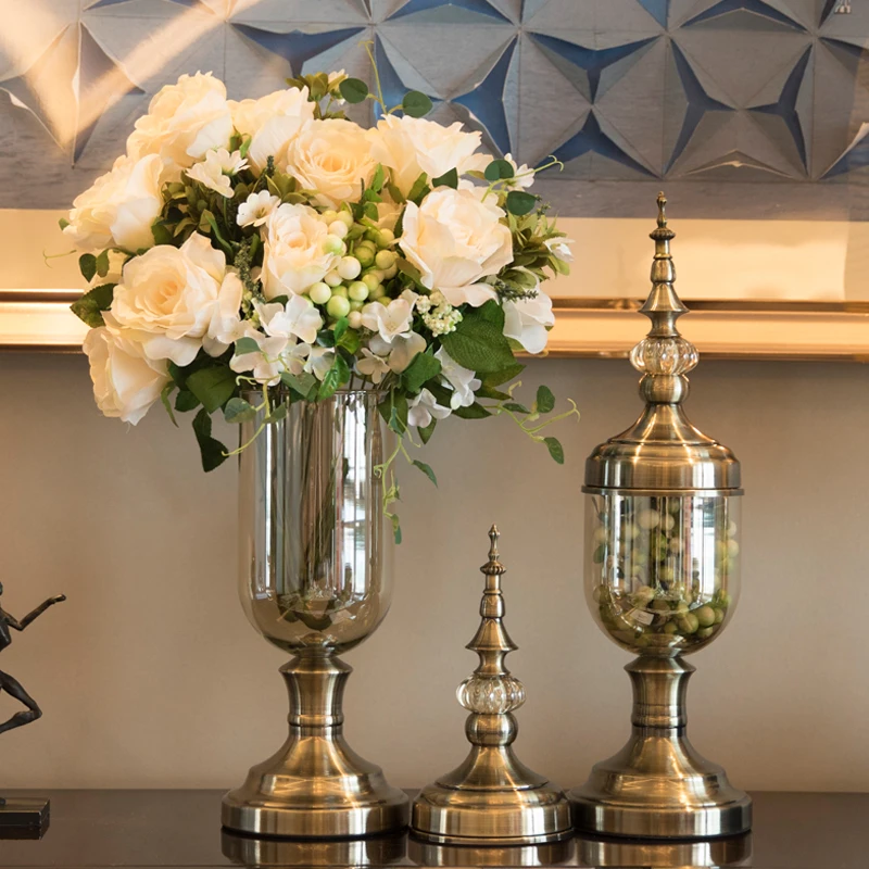

Modern Glass Vase Europe High end Glass Vase For Wedding Decoration Glass Crystal tabletop flower Vase Fashion Mix Alloy Vases