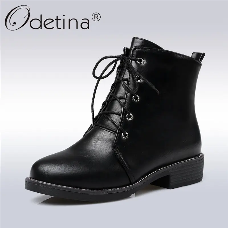 Женские ботильоны из мягкой искусственной кожи Odetina Зимние на низком каблуке со
