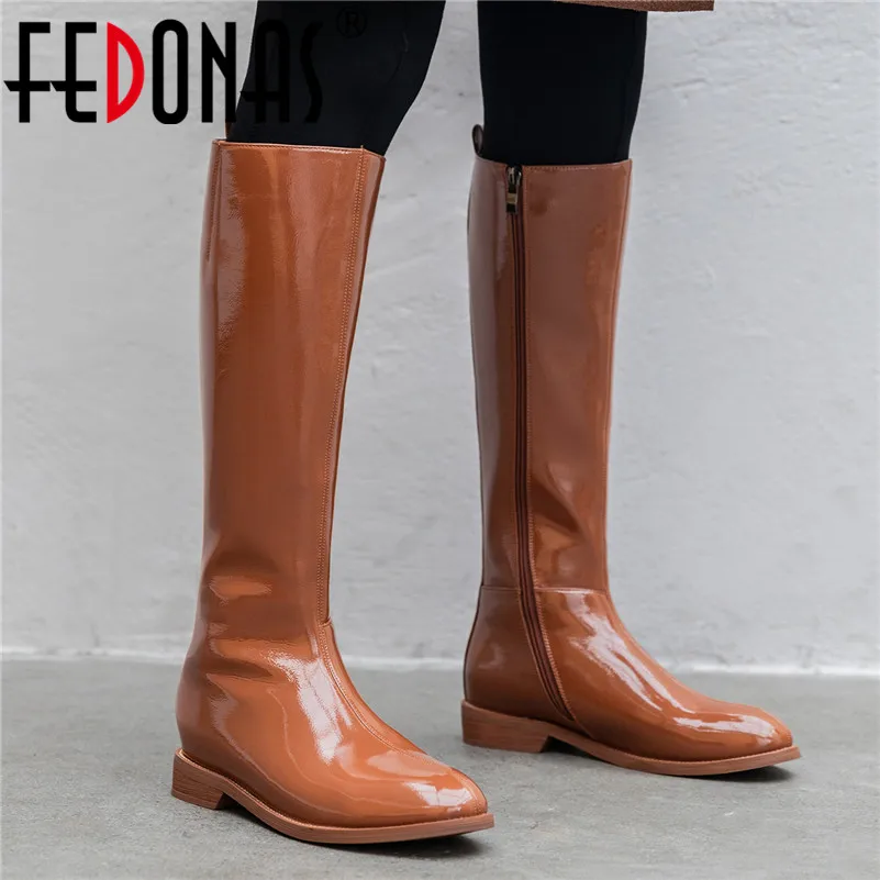 FEDONAS/2020 г. Новые модные зимние женские высокие сапоги из лакированной коровьей
