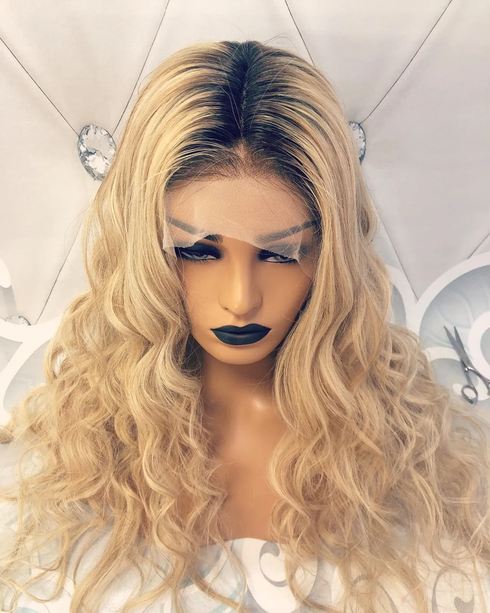 QueenKing фронтальная кружевная лента 180% Плотность Lemi Balayage Ombre Цвет парик T4/27/613