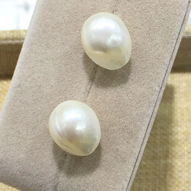 Популярные серьги гвоздики из натурального пресноводного жемчуга в стиле