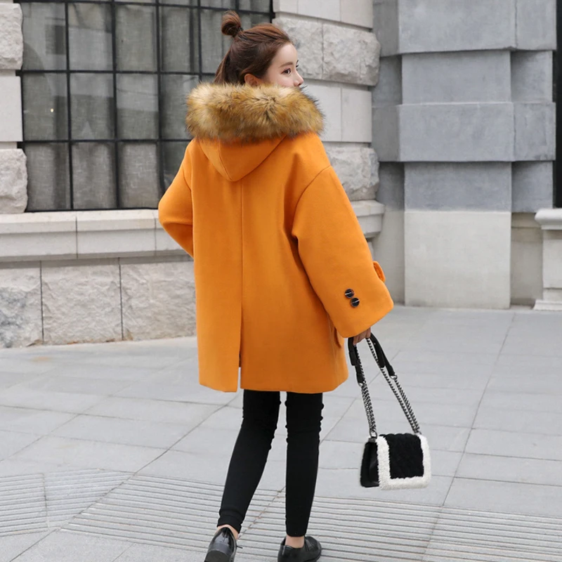 

Nice New Women Winter Warm Woolen Coat Loose Hooded Large Fur Collar Jacket Thick Parka Medium Long Horn Button Female Outerwear