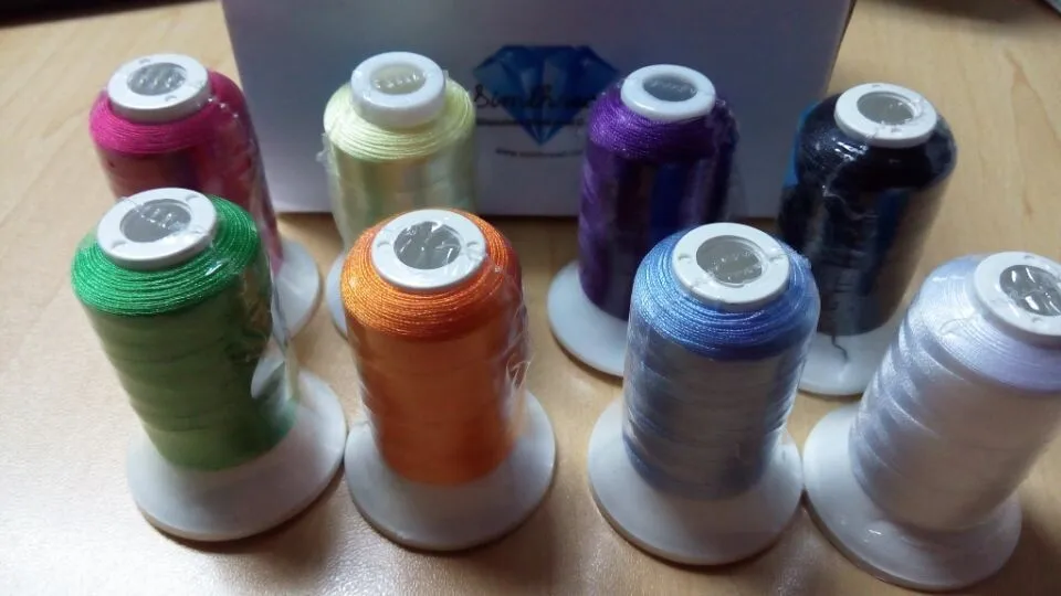 Швейная нить Simthread популярная Полиэстровая домашняя машина 550Y + 10 шт. в